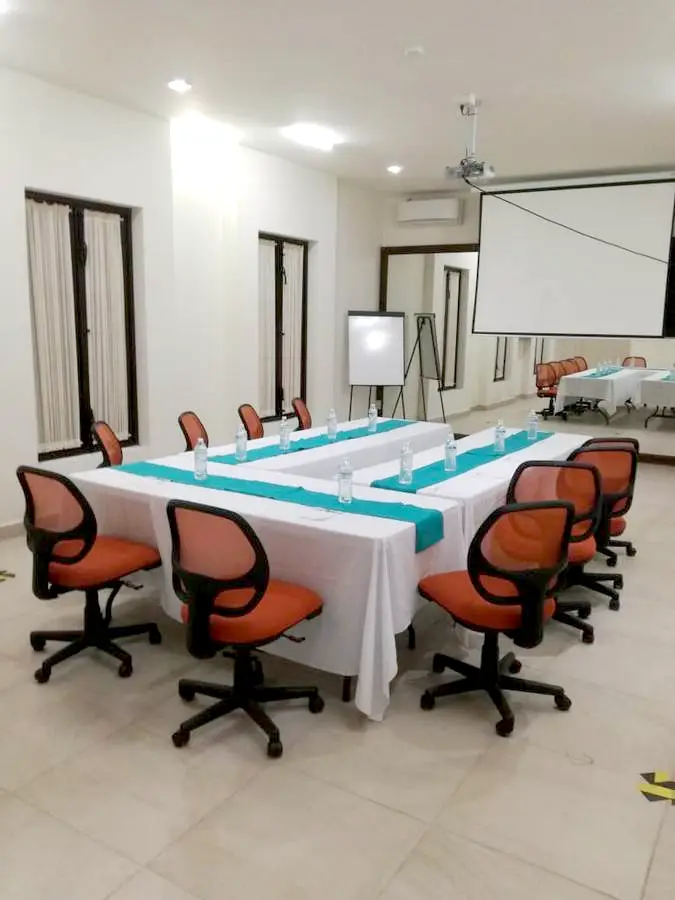 Meeting Room - Sala de Juntas - Hotel La Casona