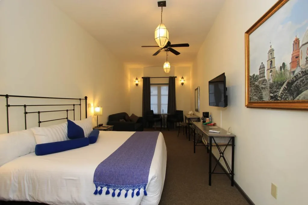 Habitación Jr. Suite King - Hotel La Casona, San Miguel de Allende